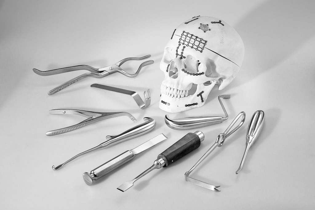 Cranio-maxillo-facial surgery